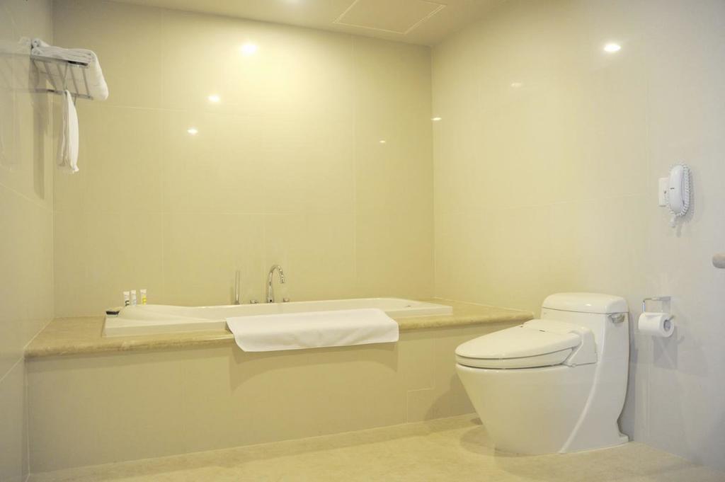 Varna Hotel 岘港 客房 照片